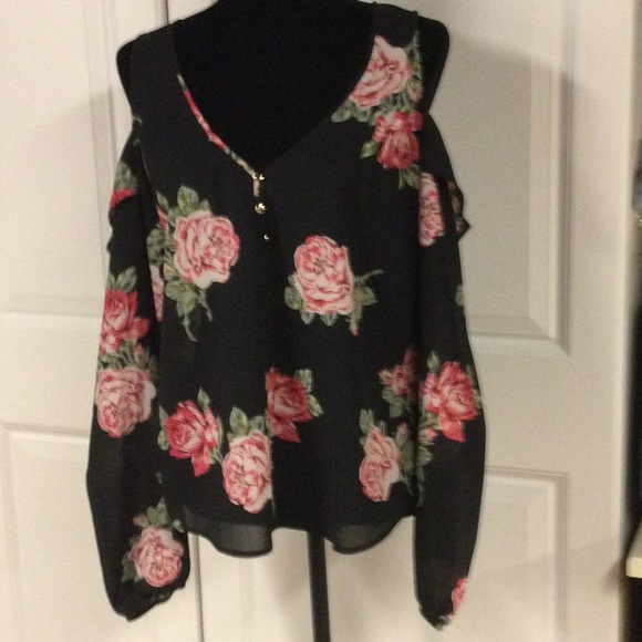 G by Guess Tops - G By Guess Black Floral Cold Shoulder Shirt